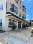 Newly renovated in the heart of Kennett Square. 3 miles from Longwood Gardens - Wifi