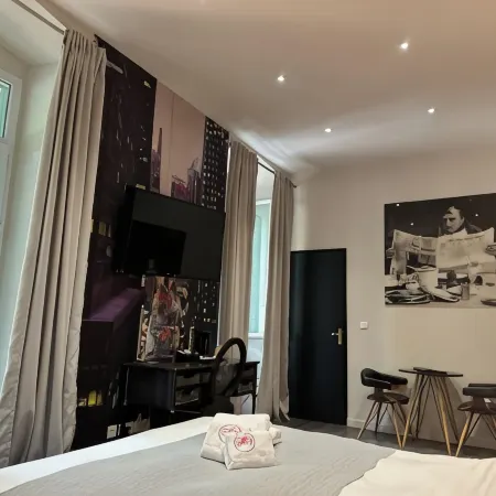 Hôtel les Voyageurs
