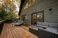 ✔ 25% OFF! Ski~Lakefront paradise & lake toys! Hot Tub~Dock~Game RM & Fire-pit! - 4-Star