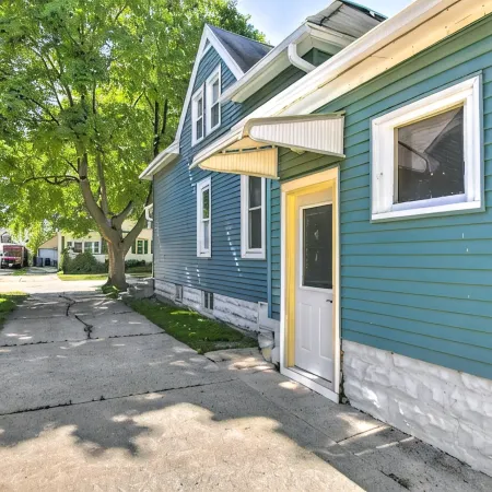 Appleton Abode Near Lake Winnebago and Downtown Hotels in Appleton