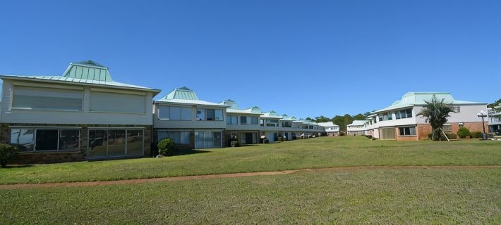 Fall Rates!  Surfs up! Family Friendly. Finance with Affirm! โรงแรมในโมบีล