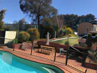 Hideaway Motor Inn - parcheggio