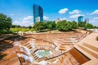 Sheraton DFW Airport Hotel - Nouto- ja jättöpalvelut