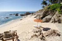 Casa Encanto Palmilla CaletaOceanfront Fully Staffed Chef Bartender Maid - Villalar