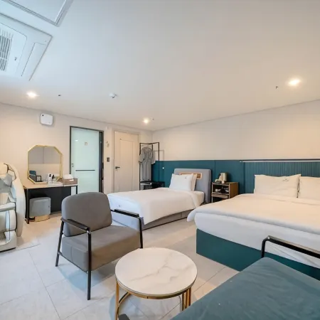 Hotel Cherry Blossom