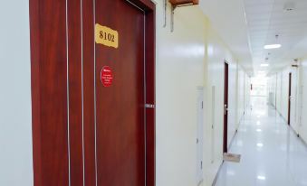 RedDoorz Plus near Camella La Brisa Lapulapu