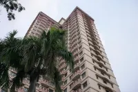 Big and Cozy Studio Apartment at Puri Garden by Travelio Hotels in West Jakarta