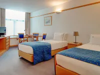VIP Executive Eden Aparthotel โรงแรมใกล้จัตุรัสรอสซิโอ