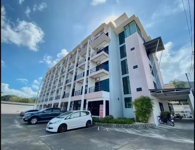 Goodday Kathu Hotels in der Nähe von Phuket Cobra Show and Snake Farm