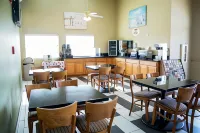 Super 8 by Wyndham Holbrook Hotels in Holbrook