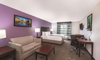 La Quinta Inn & Suites by Wyndham Rome