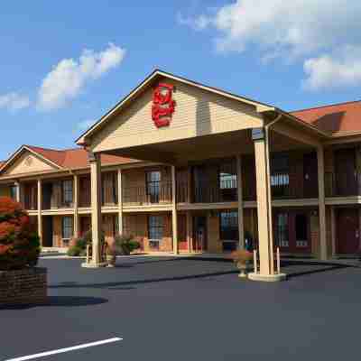 Red Roof Inn Cookeville - Tennessee Tech Hotel Exterior
