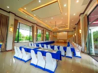The Canal Garden Resort Hotels in Tha Yang District
