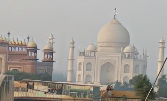 Hotel Sai Palace Walking Distance from Taj Mahal--View of Taj Mahal
