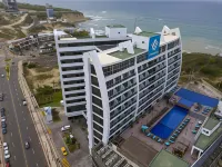 Wyndham Manta Sail Plaza Hotel and Convention Center