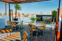 Zentrico Hotel Hoteles cerca de El Paseo de las Musas