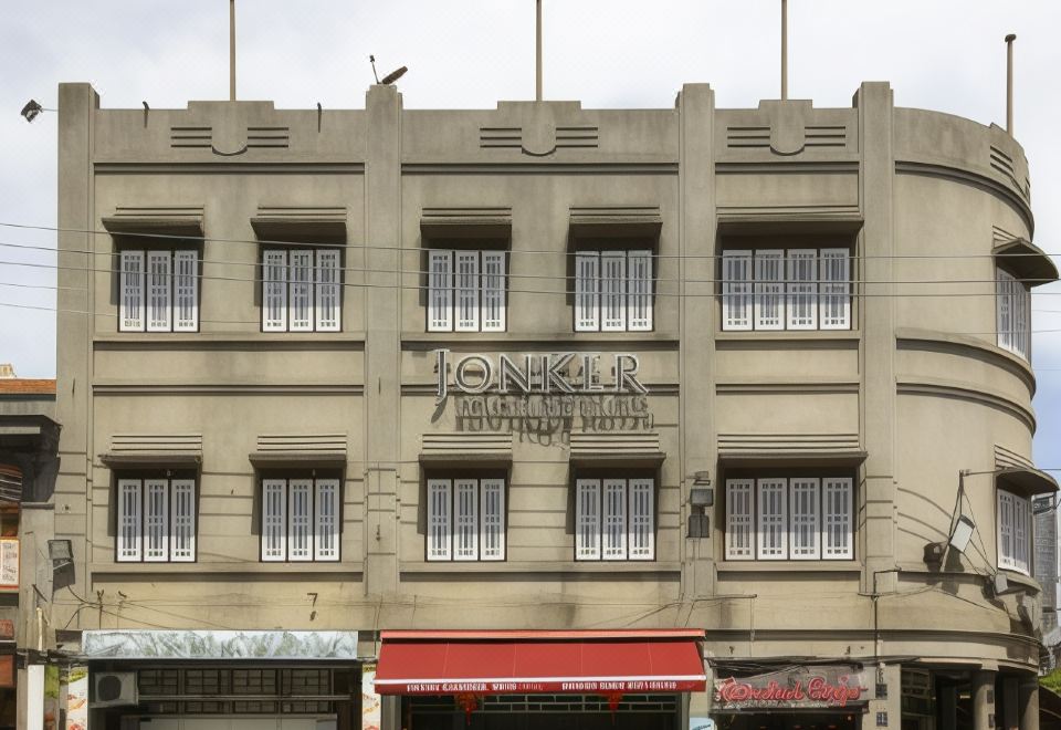 3. 존커 부티크 호..