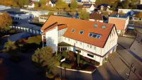 Hotel Kniestedter Hof Hotels near Ev.-luth. Kirche in Bruchmachtersen