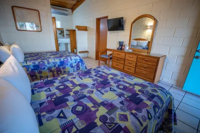Hotel Oasis Hotel dekat Malecon