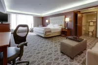 Drury Inn & Suites Overland Park Hotels in Overland Park