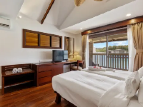 Iririki Island Resort & Spa โรงแรมในพอร์ตวิลา