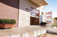 Hotel Portal Dos Ventos - parking