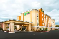 Holiday Inn Express Toledo North Hotele w: Bedford Township