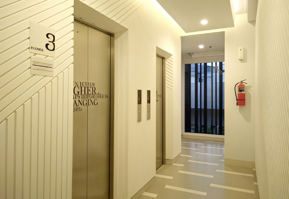 Kyriad Fatmawati Jakarta Over view