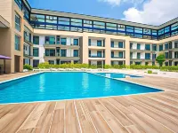 Embassy Gardens Luxury Suites Cpg