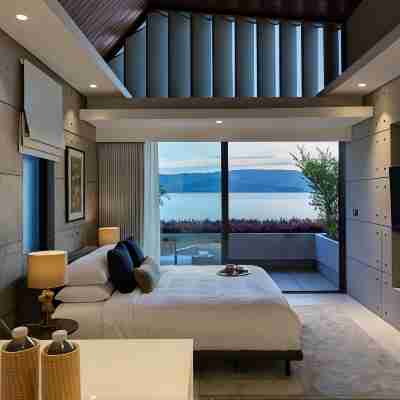 Syrah 3-Bedroom Beachfront Villa in Koh Samui Rooms