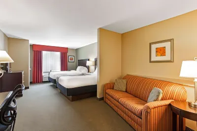 La Quinta Inn & Suites by Wyndham Richmond - Kings Dominion Hotels in Ruther Glen