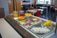 Start Keflavík Airport - Завтрак