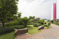 Green Pramuka Apartment by AHF Pro