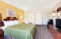 Travelodge by Wyndham Chambersburg 錢伯斯堡住宿飯店