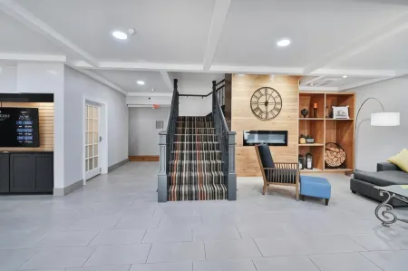 Country Inn & Suites by Radisson, Bloomington-Normal Airport, IL Отели в г. Блумингтон