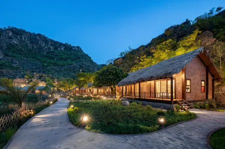 Muong Village Ninh Binh Отели рядом с достопримечательностью «Hua Lu Tam Coc»