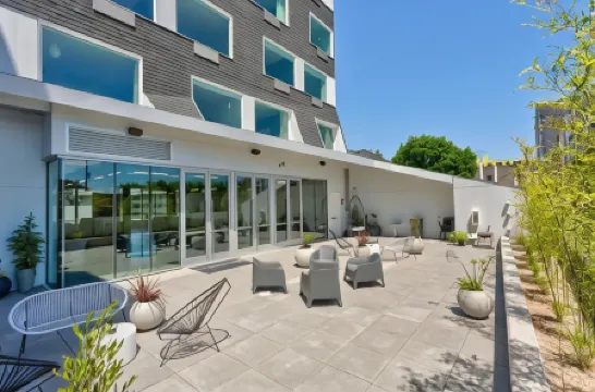 丘比特 NEXT 酒店