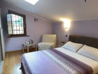 Paradise Home Hotels in Sacrofano