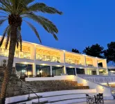 Aiora Aqua Resort - 3-Star