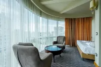 City Live Hotel - Kitchens
