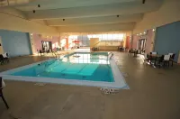 Radisson Hotel Duluth-Harborview - Pools