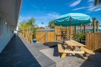 Salt Air Inn & Suites Hotels in Neptune Beach