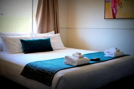 The Commercial Hotel Kingaroy Отели в г. Кингарой