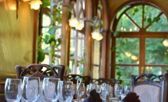Hotel du Roy