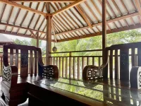 Leebong Island Resort Hotel di Pegantungan