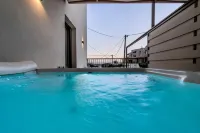VENTUS Luxury Suites - Beach