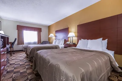Quality Inn Sycamore - DeKalb Hotels in Sycamore
