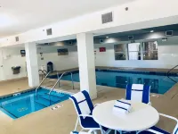 Country Inn & Suites by Radisson, Chicago O'Hare South, IL - piscina