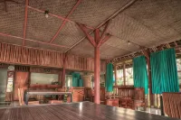 Bello Bungalow Hotels in Kilang