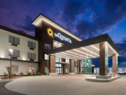 La Quinta Inn & Suites by Wyndham Meridian Hotel di Meridian